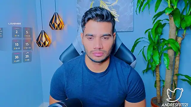 Snapshot of AndresR3 chatting on September 17, 2025, 12:18 pm AndresR3 online show from September 17, 2025, 12:18 pm