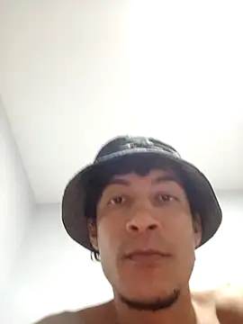 Alejobig27 online show from November 25, 2025, 4:23 am