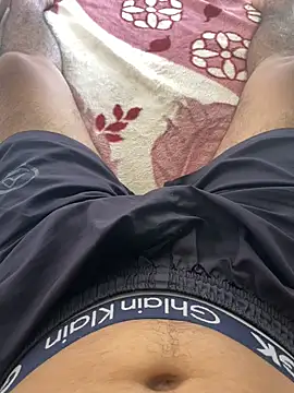 Snapshot of Anassal123 chatting on October 5, 2025, 12:36 pm Anassal123 online show from October 5, 2025, 12:36 pm