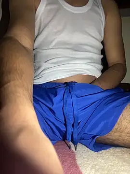 Snapshot of Anassal123 chatting on November 14, 2025, 11:24 pm Anassal123 online show from November 14, 2025, 11:24 pm