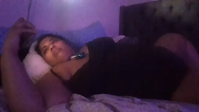 1n0nlythroat online show from June 22, 2026, 2:46 am