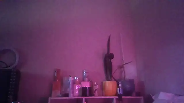1n0nlythroat online show from July 9, 2026, 12:26 am