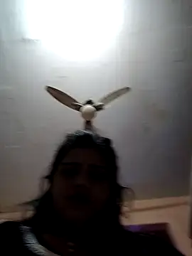 USER-MAYA online show from October 19, 2025, 3:18 am