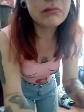  Alaskamisa online show from September 26, 2025, 9:52 pm