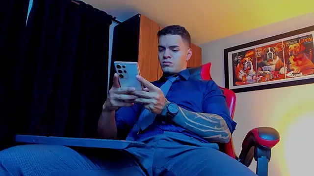 ALPHA DOMINUS  online show from February 26, 2026, 4:11 am