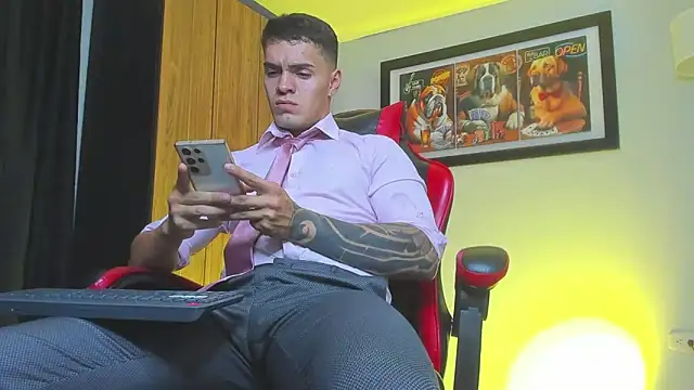 ALPHA DOMINUS  online show from March 6, 2026, 4:09 am