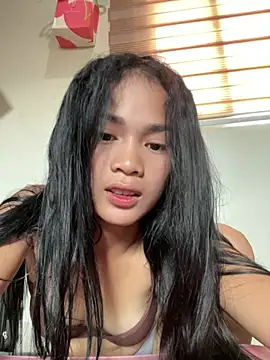 Snapshot of PrettySlimPinay19 chatting on July 23, 2026, 12:46 am PrettySlimPinay19 online show from July 23, 2026, 12:46 am