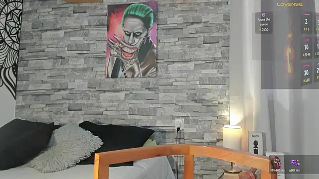 Snapshot of connorsmiith chatting on October 22, 2025, 12:38 pm connorsmiith online show from October 22, 2025, 12:38 pm