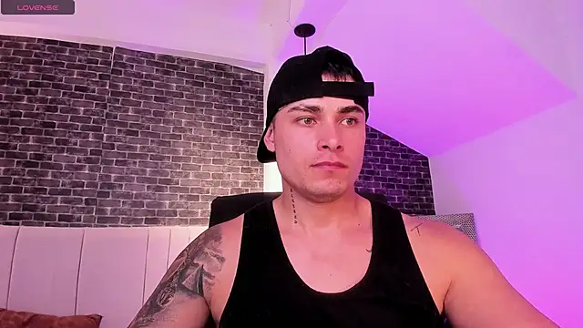 Snapshot of connorsmiith chatting on February 24, 2026, 4:16 pm connorsmiith online show from February 24, 2026, 4:16 pm