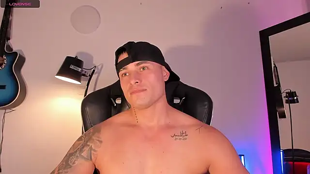 connorsmiith online show from June 27, 2026, 2:01 pm