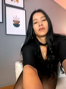 Snapshot of BellaFernandez__ chatting on September 10, 2025, 11:32 am BellaFernandez online show from September 10, 2025, 11:32 am