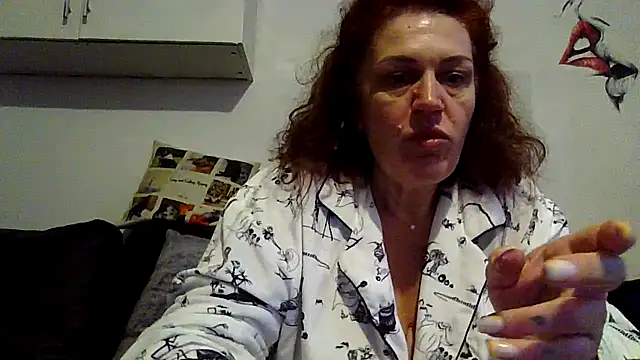 Snapshot of RubyyRosee chatting on April 17, 2026, 5:43 am RubyyRosee online show from April 17, 2026, 5:43 am
