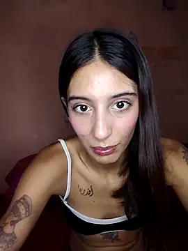 Snapshot of M4tute chatting on January 10, 2026, 10:47 pm M4tute online show from January 10, 2026, 10:47 pm