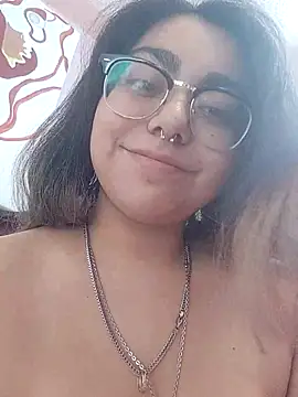 Lovelyrainn online show from December 16, 2025, 5:51 pm