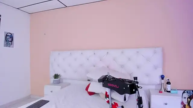 katte landerr online show from December 5, 2025, 1:20 pm