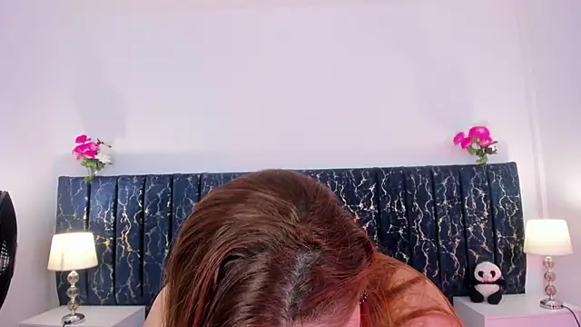 Snapshot of katte_landerr chatting on April 26, 2026, 1:42 pm katte landerr online show from April 26, 2026, 1:42 pm