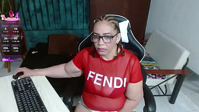 Snapshot of PervertedMature- chatting on September 19, 2025, 9:59 pm PervertedMature- online show from September 19, 2025, 9:59 pm