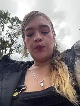 Snapshot of miss_berlyn chatting on May 21, 2026, 6:59 pm miss berlyn online show from May 21, 2026, 6:59 pm