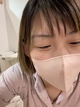 Snapshot of usako_2025 chatting on January 11, 2026, 11:15 am usako 2025 online show from January 11, 2026, 11:15 am