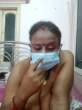 Snapshot of Barna_Love chatting on February 17, 2026, 6:03 pm Barna Love online show from February 17, 2026, 6:03 pm