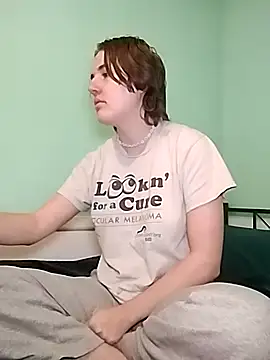 Snapshot of angelbliss10100 chatting on October 14, 2025, 5:25 pm angelbliss10100 online show from October 14, 2025, 5:25 pm