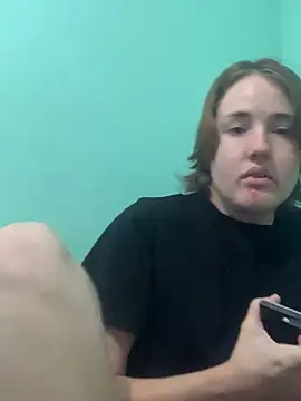 Snapshot of angelbliss10100 chatting on October 27, 2025, 4:11 pm angelbliss10100 online show from October 27, 2025, 4:11 pm