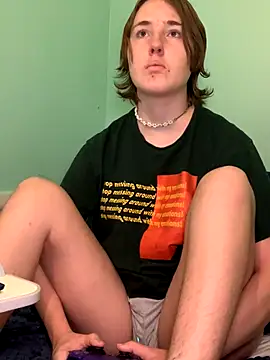 Snapshot of angelbliss10100 chatting on October 31, 2025, 5:25 pm angelbliss10100 online show from October 31, 2025, 5:25 pm