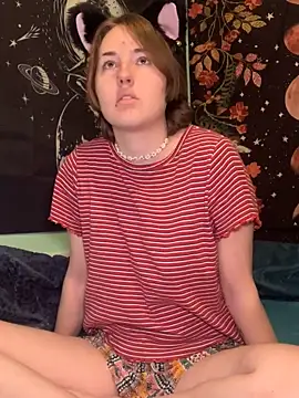 Snapshot of angelbliss10100 chatting on November 21, 2025, 2:38 pm angelbliss10100 online show from November 21, 2025, 2:38 pm