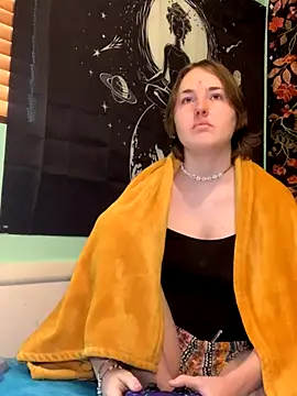 Snapshot of angelbliss10100 chatting on November 23, 2025, 3:45 pm angelbliss10100 online show from November 23, 2025, 3:45 pm