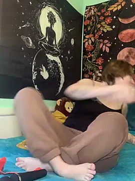 Snapshot of angelbliss10100 chatting on November 25, 2025, 4:51 pm angelbliss10100 online show from November 25, 2025, 4:51 pm