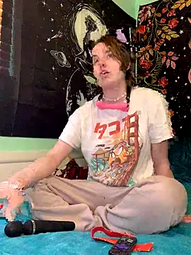 Snapshot of angelbliss10100 chatting on November 30, 2025, 6:34 pm angelbliss10100 online show from November 30, 2025, 6:34 pm