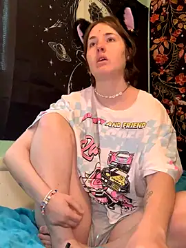 Snapshot of angelbliss10100 chatting on December 2, 2025, 4:13 pm angelbliss10100 online show from December 2, 2025, 4:13 pm