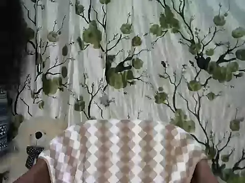 Baby doll9090 online show from October 17, 2025, 4:20 pm