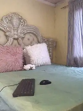 Snapshot of KINKYBOOTI22 chatting on March 27, 2026, 4:29 am KINKYBOOTI22 online show from March 27, 2026, 4:29 am