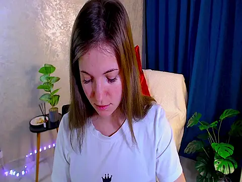 Snapshot of arlana_klart chatting on November 14, 2025, 1:37 am arlana klart online show from November 14, 2025, 1:37 am