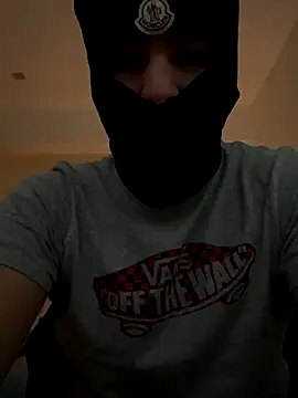 Snapshot of Gibbyyy_ chatting on November 20, 2025, 2:06 pm Gibbyyy online show from November 20, 2025, 2:06 pm