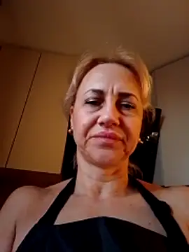 Snapshot of KissMiSveet chatting on March 1, 2026, 2:41 pm KissMiSveet online show from March 1, 2026, 2:41 pm