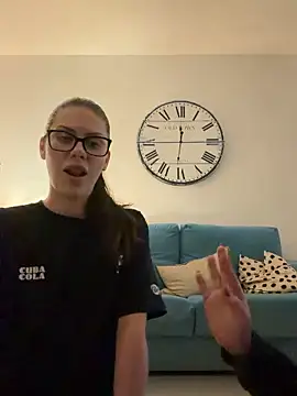 Snapshot of sash87350 chatting on February 13, 2026, 9:11 pm sash87350 online show from February 13, 2026, 9:11 pm