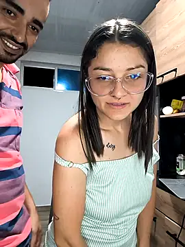 stivenlujan69 online show from November 11, 2025, 2:00 am