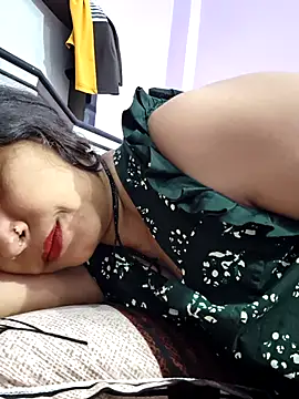Snapshot of Sonalihot_ chatting on July 8, 2026, 3:33 am Sonalihot online show from July 8, 2026, 3:33 am