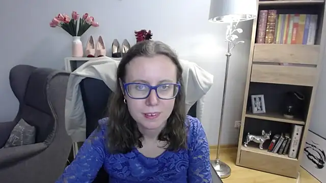 sweetxLizzy online show from November 26, 2025, 5:30 am