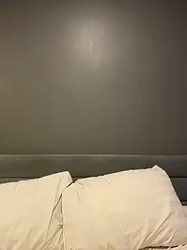 cherrycuteasian online show from May 20, 2026, 11:33 pm