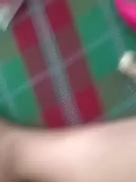 Slllll Couple00 online show from November 9, 2025, 6:33 am