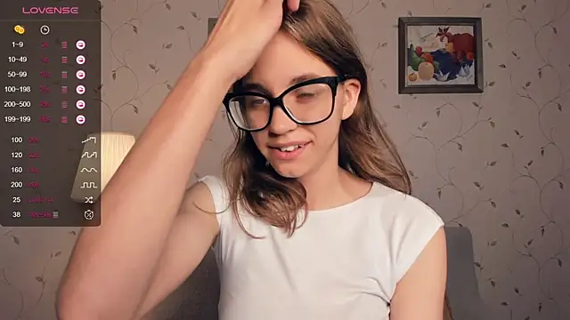 JoanBaggott online show from September 20, 2025, 7:59 pm