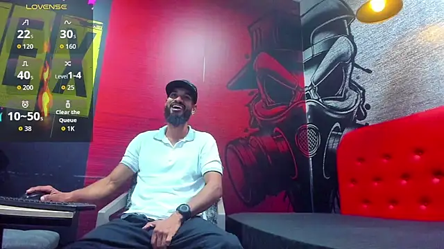 Snapshot of Damian_Shakur chatting on September 8, 2025, 2:16 pm Damian Shakur online show from September 8, 2025, 2:16 pm