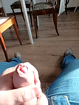 lobike90 online show from January 8, 2026, 1:02 pm