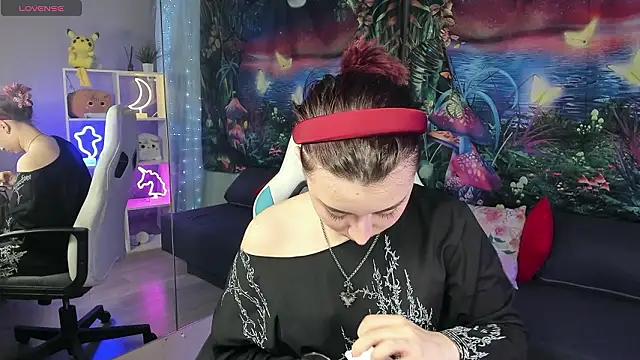 Snapshot of ClaraParks chatting on February 7, 2026, 8:01 pm ClaraParks online show from February 7, 2026, 8:01 pm