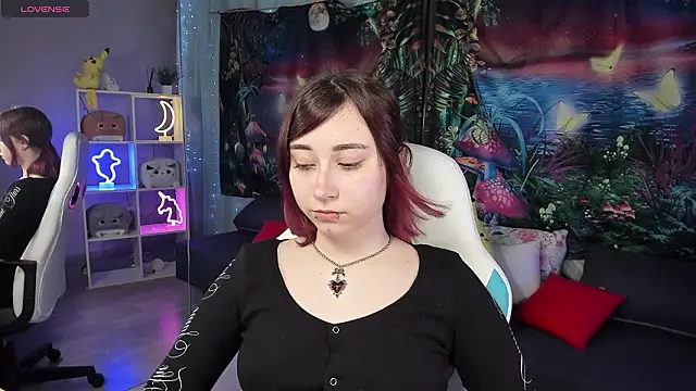 Snapshot of ClaraParks chatting on February 11, 2026, 7:19 pm ClaraParks online show from February 11, 2026, 7:19 pm