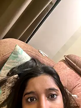 Snapshot of desitease chatting on October 25, 2025, 6:13 pm desitease online show from October 25, 2025, 6:13 pm