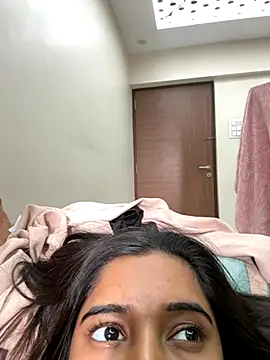 Snapshot of desitease chatting on November 6, 2025, 11:33 am desitease online show from November 6, 2025, 11:33 am